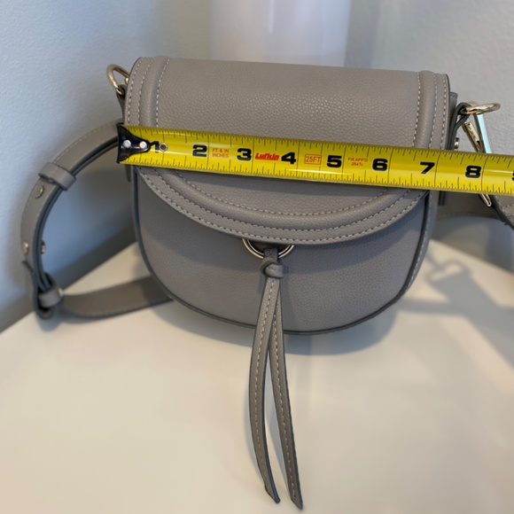*NWOT* Indigo Grey Faux Leather Crossbody Bag - Picture 12 of 16